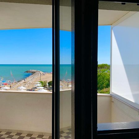 Eurobeach Residence カヴァッリーノ・トレポルティ エクステリア 写真